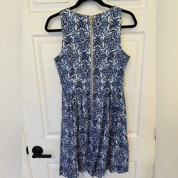 GUC Milly for Design Nation Size 8 Blue and White Stretch Cotton Dress w/pockets - Picture 3 of 5